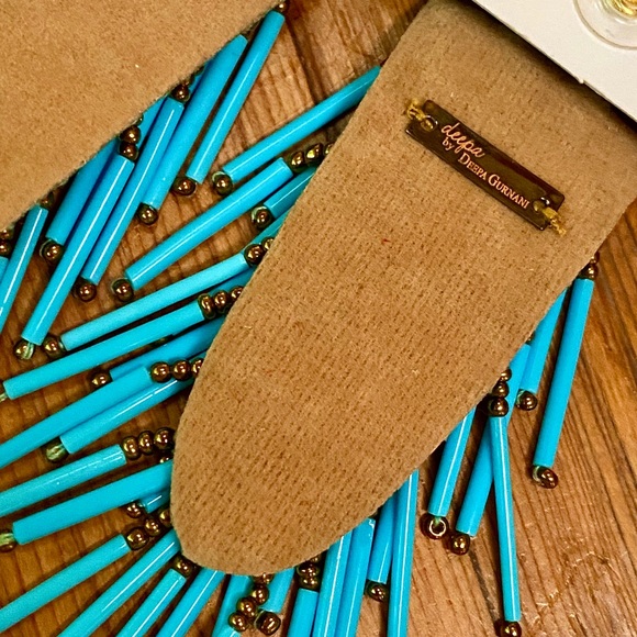 NWT Deepa Gurnani Beaded Gold Statement Earrings - Picture 12 of 12